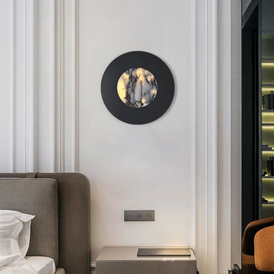 Sculptural Alabaster Disc Sconce — Ø30cm Natural Stone (Touch)