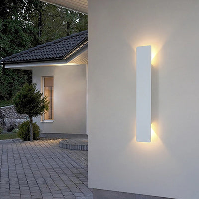 Up/Down Cube Wall Sconce — Modern Outdoor LED (IP65)