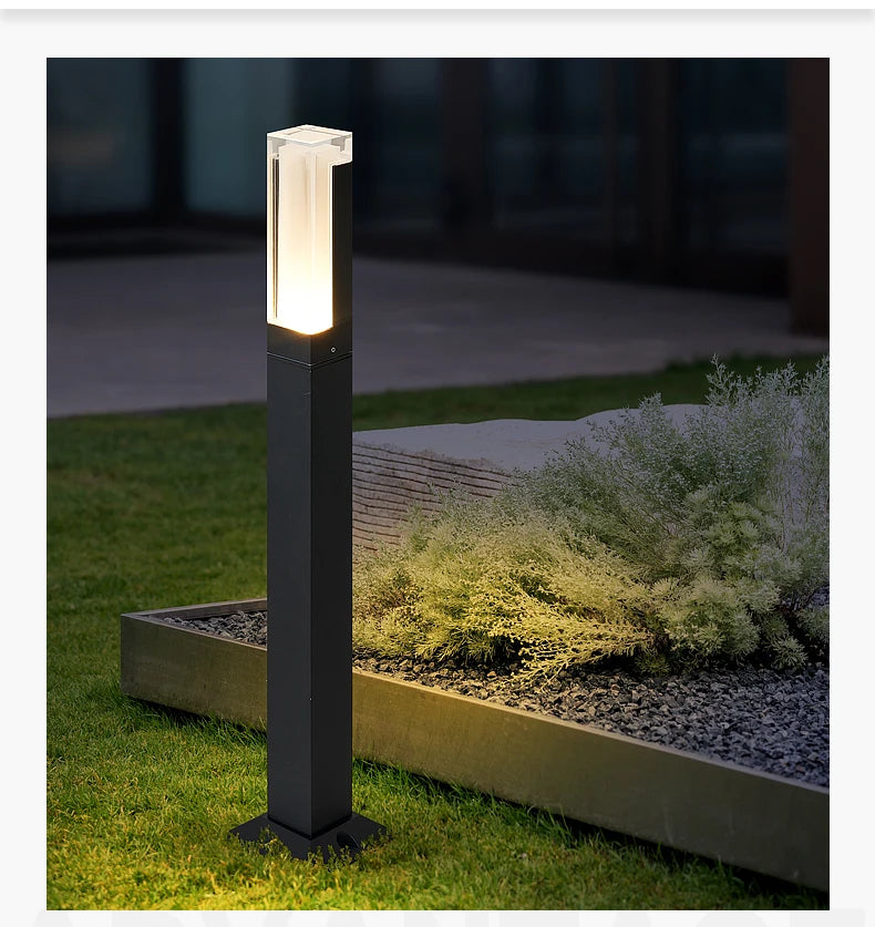 Minimalist Square Path Light — Aluminium Garden Pillar (IP65)