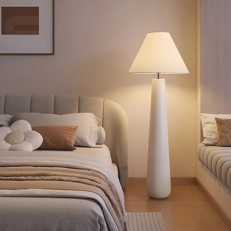 Exclamation Floor Lamp — Sculptural Ambient LED Statement
